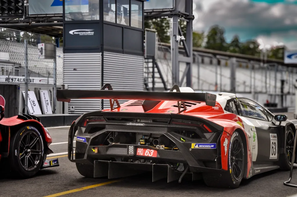 Rear diffuser and wing of the number 63 Lamborghini Huracán GT3 in the pit lane